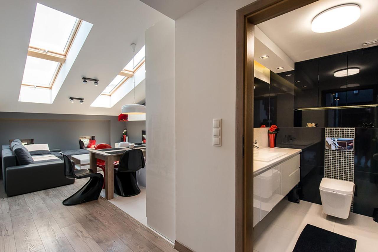 Cozy And Large 62 M2 Apartment With Air Conditioning, Old Town 크라쿠프 외부 사진